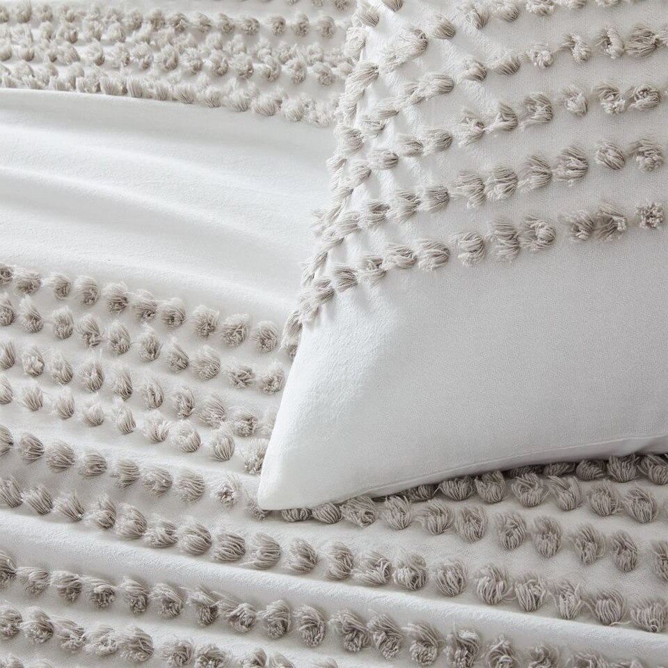 Candlewick Quilt Cover; Pillowcases West Elm UK